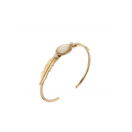 Refined feather and white mother-of-pearl bangle | bead