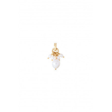 Romantic freshwater pearl pendant| white