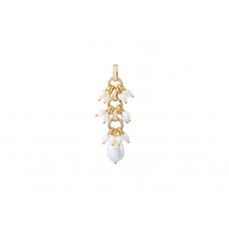 Feminine freshwater pearl pendant - white