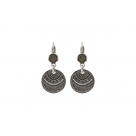 Elegant labradorite sleeper earrings| silver