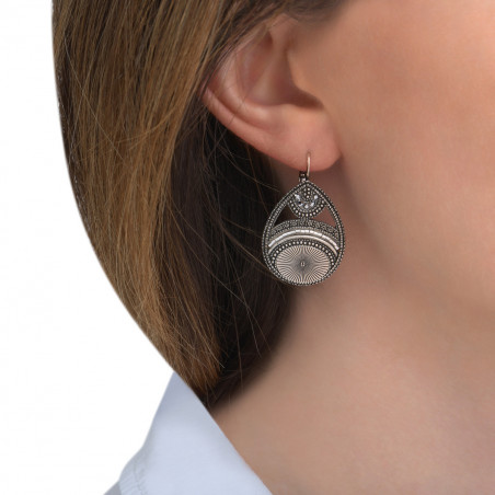 Graphic Prestige crystal sleeper earrings | silver85539