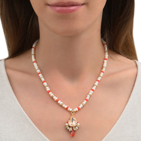 Sophisticated pendant necklace with crystals and river pearls | coral86363