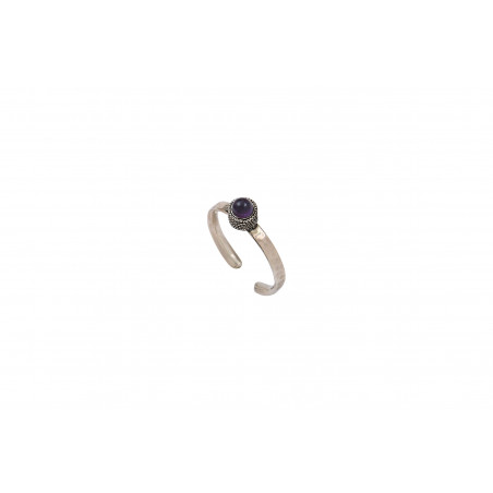 Refined fine ring with amethyst and silver plating - purple