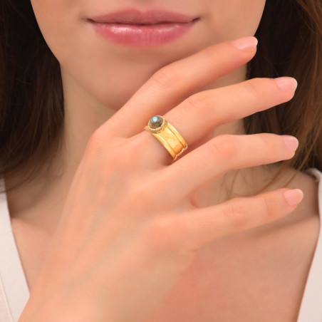 Feminine ring with labradorite and gold plating | grey86467