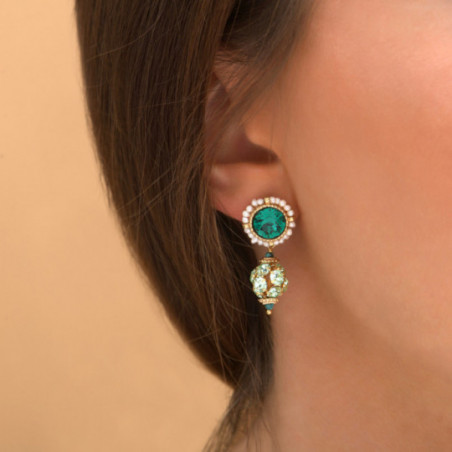 Refined freshwater pearls and Prestige crystal butterfly fastening earrings | green86699