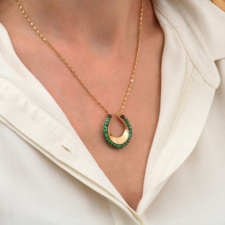 Feminine malachite garnet pendant necklace | green87157