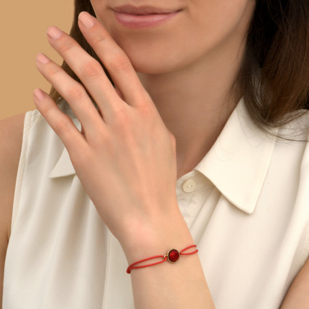 Elegant glass paste cabochon cord bracelet | red88785