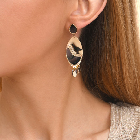 Refined feather enamelled resin stud earrings - brown92490