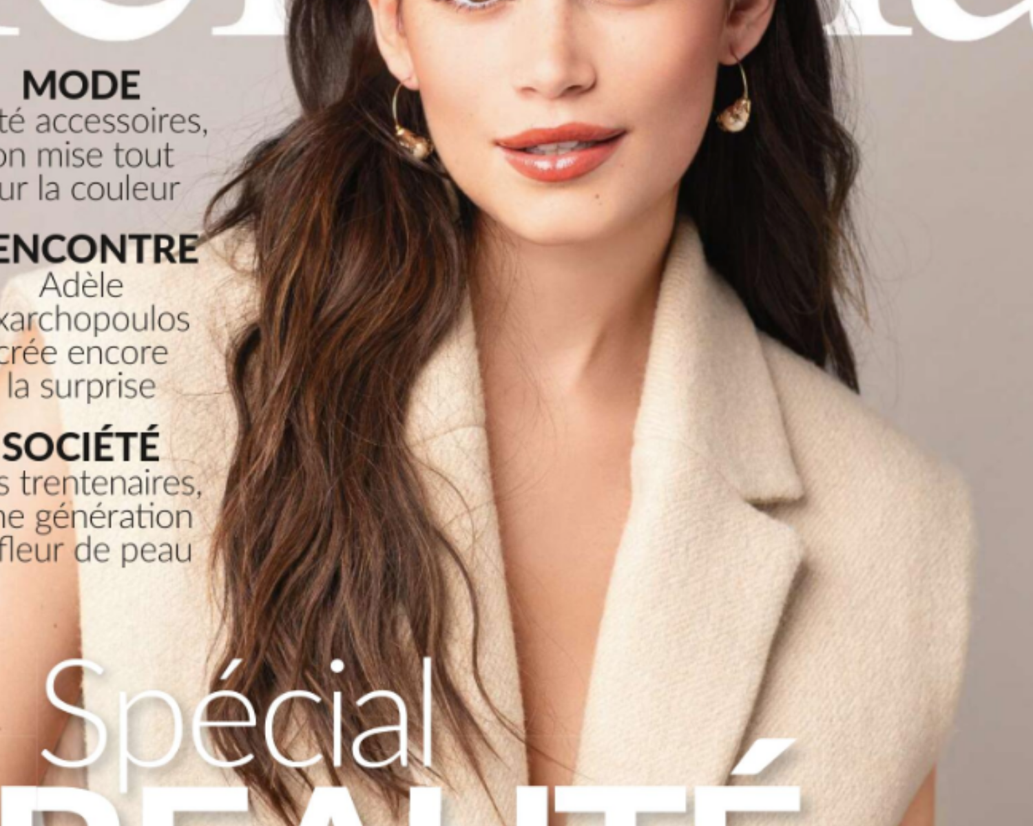 Créoles perles dorées et bracelet argent torsadé SATELLITE Paris dans Version Femina, octobre 2025