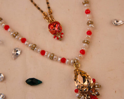 Les pièces indispensables d'une collection de bijoux fantaisie haut de gamme