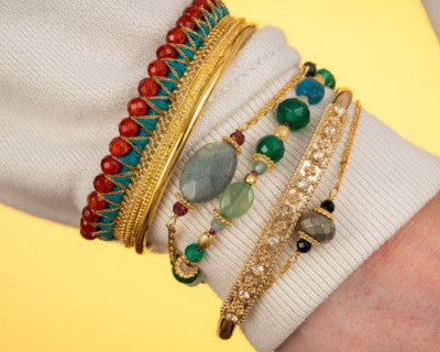 Les bijoux fantaisie : nos conseils pour les assortir avec style