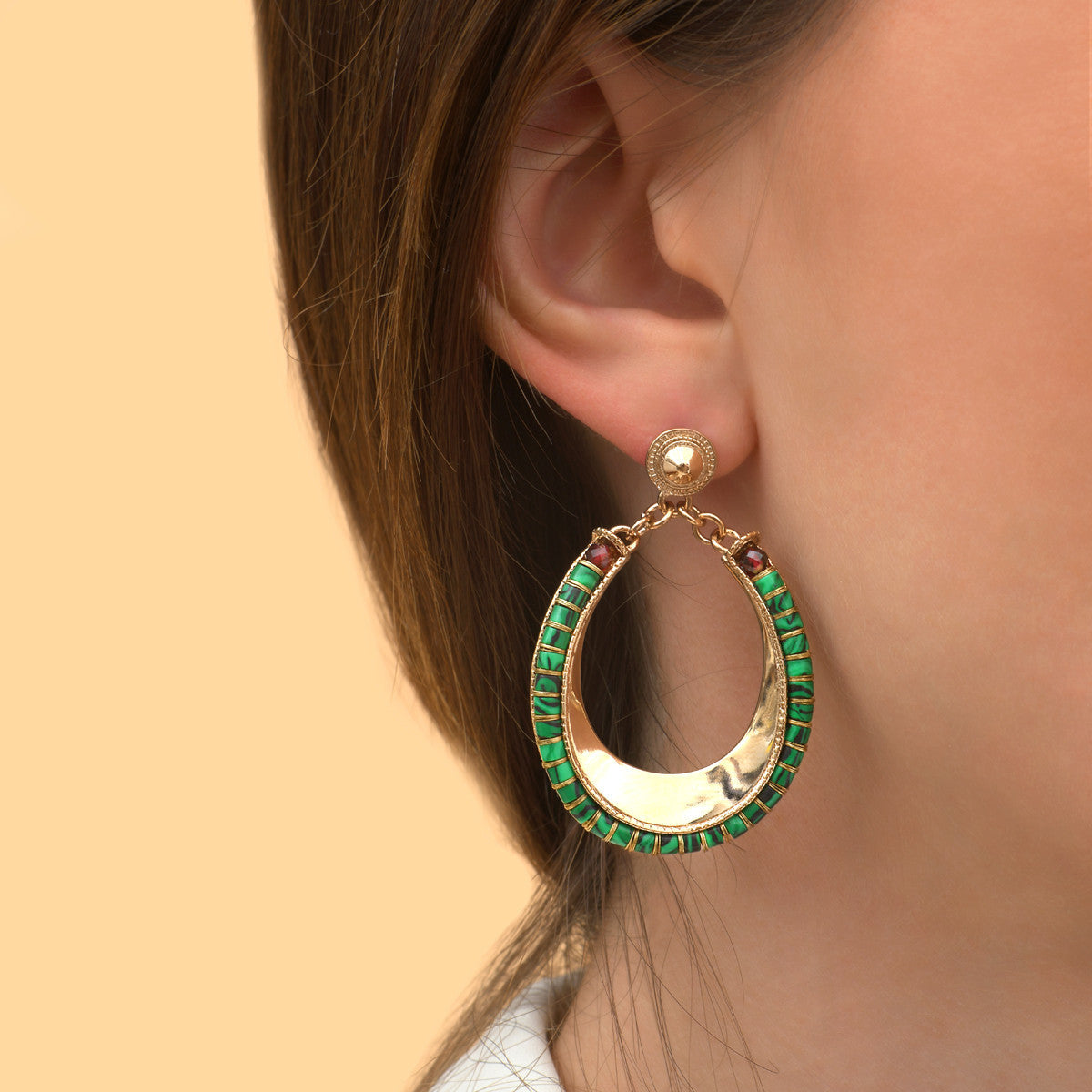 Boucles d'oreilles à tiges percées modernes grenat malachite - vert Vert