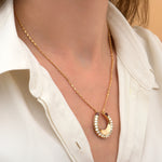 Collier pendentif nacre grenat - blanc Nacre