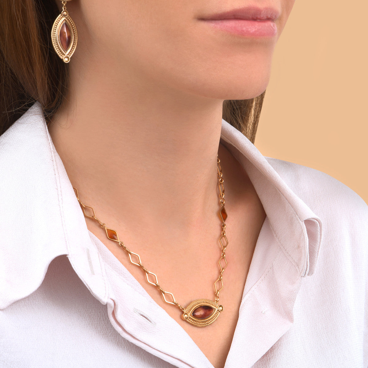 Collier pendentif ajustable arty résine émaillée - écaille Ecaille