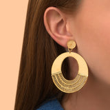 Grosses boucles d'oreilles clips originales métal doré à l'or fin - doré Dore