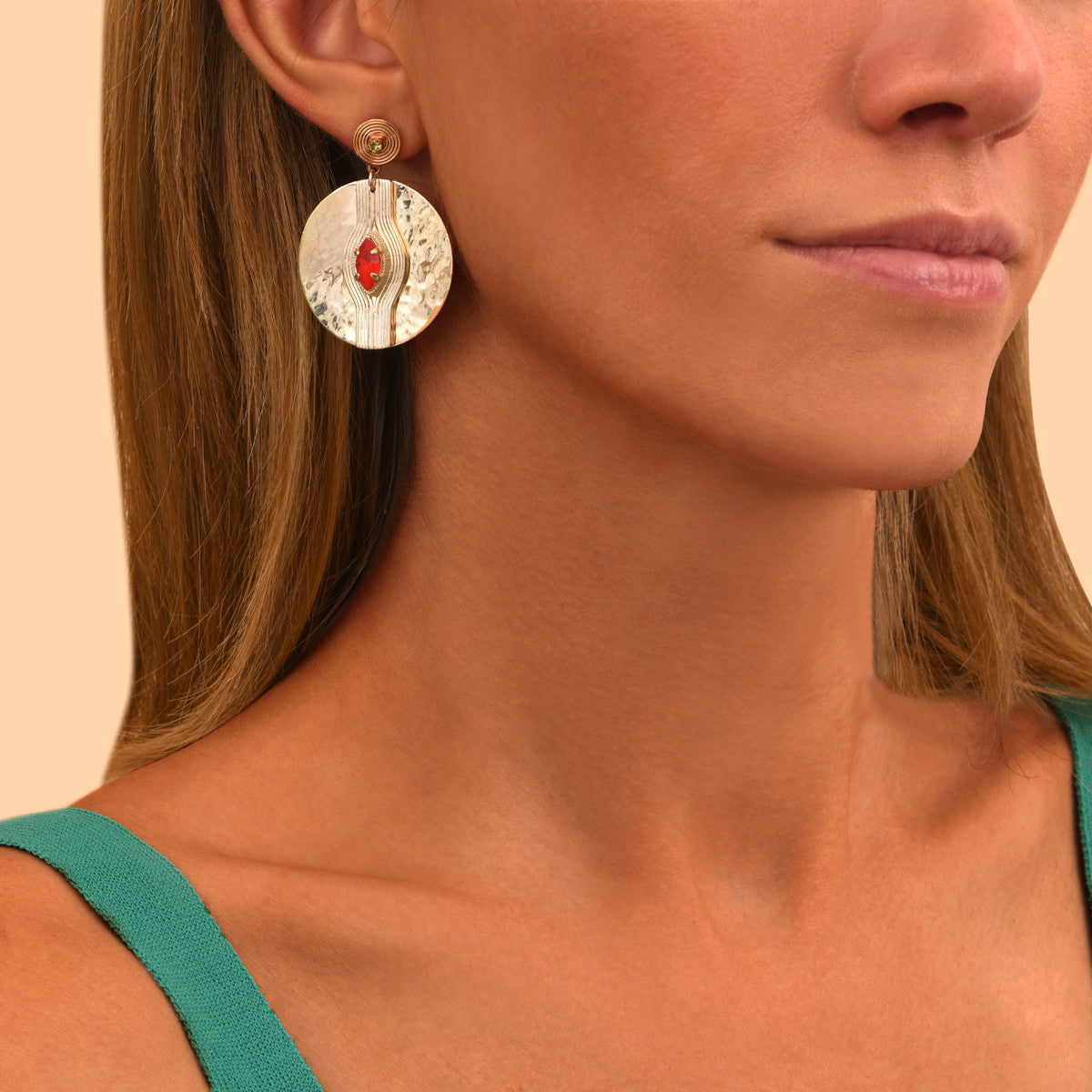 Boucles d'oreilles percées romantiques cristaux - rouge Rouge
