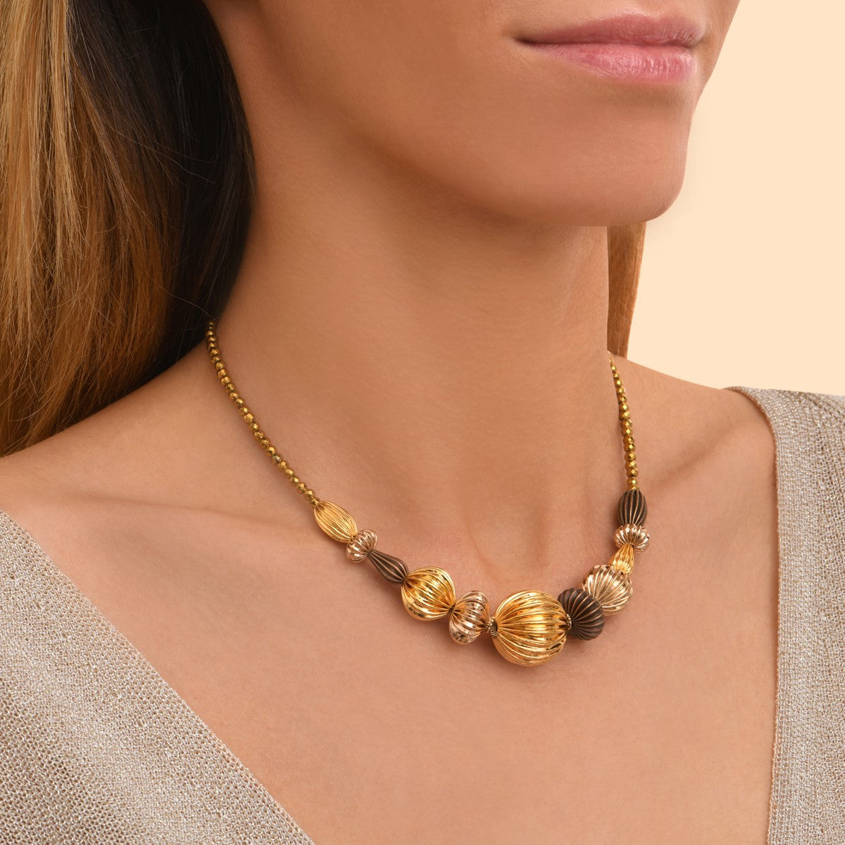 Collier court féminin perles godron - multi or Multi or