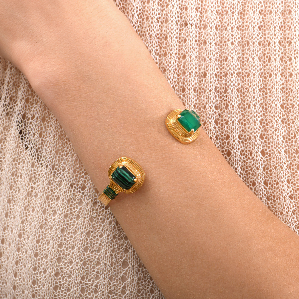Bracelet jonc toi et moi ajustable cabochons filigrane - vert Vert