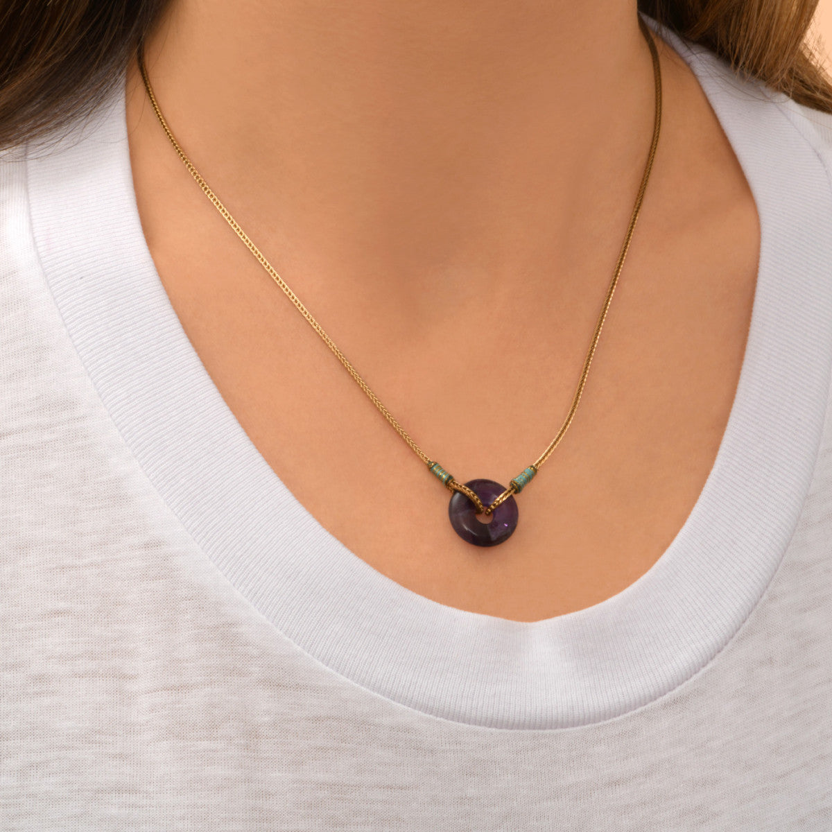 Collier pendentif réglable Babylone améthyste fils de soie - violet Amethyste