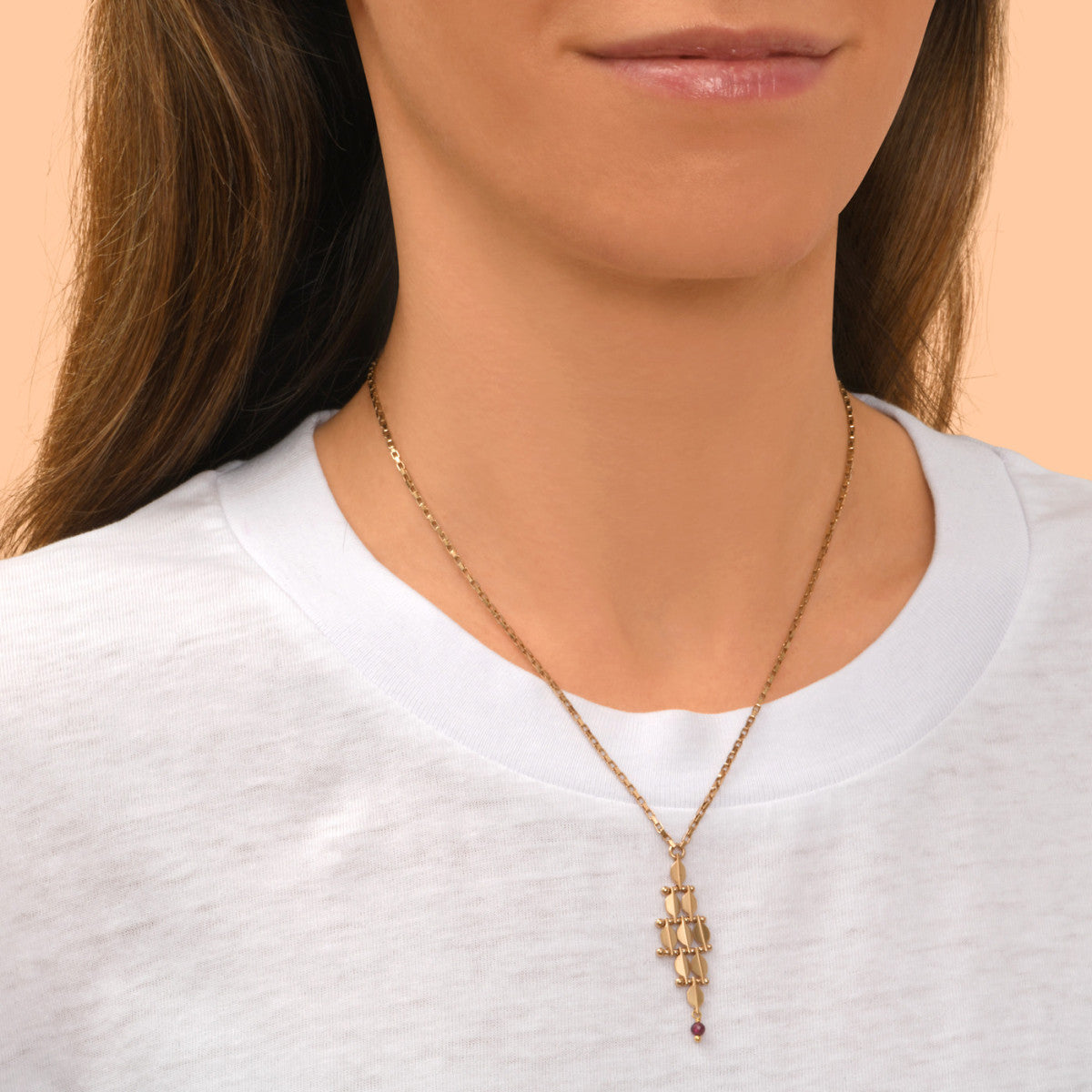 Petit collier pendentif réglable Babylone maille bijou et grenat - doré Dore