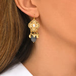 Boucles d'oreilles dormeuses Positano labradorite et cabochon nacré - gris Nacre grise