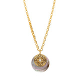 Collier chaîne Positano maille bijou médaille nacre et cabochon nacré - gris Nacre grise