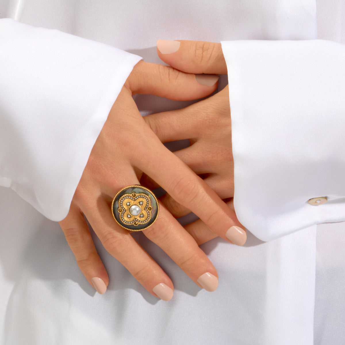 Bague large ajustable Positano en nacre grise - gris Nacre grise