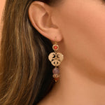Boucles d'oreilles dormeuses Tiki métal doré ciselé et pierres gemmes - rose Rose