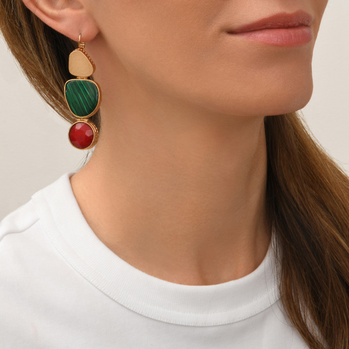 Boucles d'oreilles dormeuses Noto cabochon malachite et pâte de verre - bleu Vert