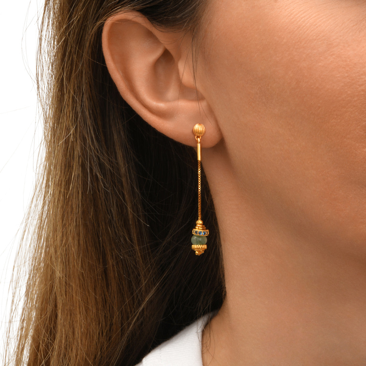 Boucles d'oreilles longues à tiges percées Avola en quartz teinté - bleu Bleu