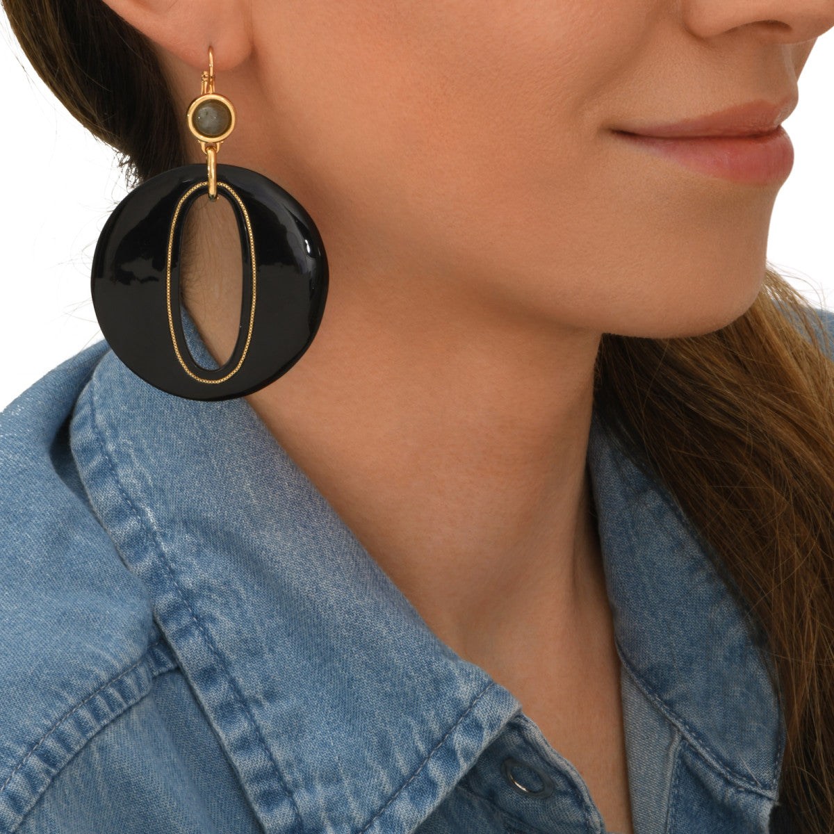 Grosse boucles d'oreilles dormeuses Masseria en résine percée - noir Noir