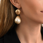 Boucles d'oreilles dormeuses Lucy perles de coton et métal doré à l'or fin - blanc Blanc