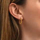 Boucles d'oreilles créoles torsadées Tess en métal doré à l'or fin Dore