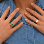 Bagues Lhassa en métal doré et nacre taille médium - vert et rouge Nacre vert