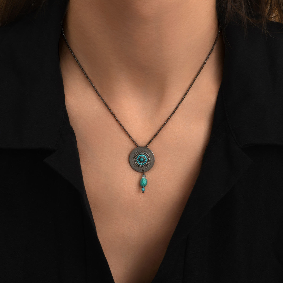 Collier pendentif Dakota en métal ruthénium et pierres gemmes - turquoise Ruthenium turquoise