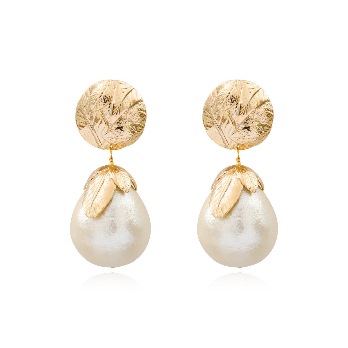 Boucles d'oreilles clips Lucy perles de coton et métal doré à l'or fin - blanc Blanc
