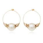 Boucles d'oreilles créoles Lucy en métal doré et perles de coton - blanc Blanc