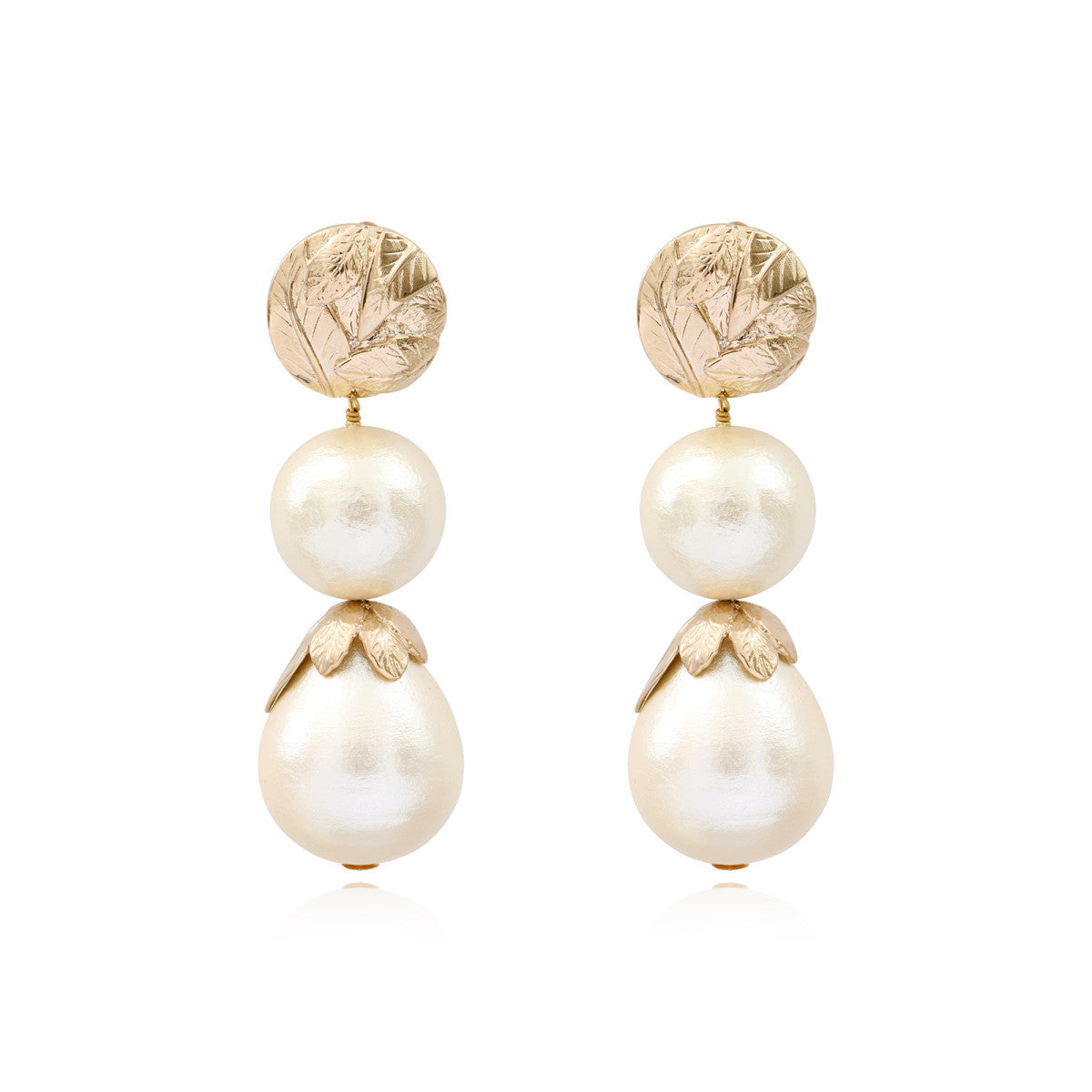 Boucles d'oreilles clips pendantes Lucy perles de coton et métal doré - blanc Blanc