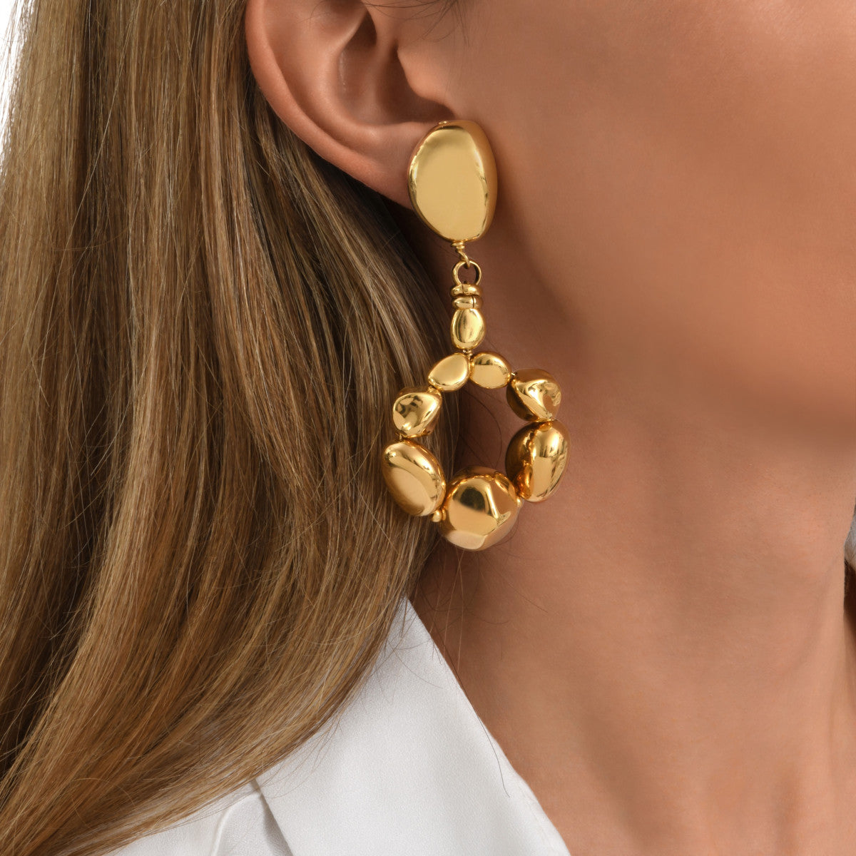 Boucles d'oreilles clips rondes Loulou en métal doré à l'or fin - doré Or