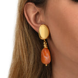 Petites boucles d'oreilles clips Loulou en métal doré et cornaline - orange Cornaline