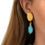 Petites boucles d'oreilles clips Loulou en métal doré et turquoise - bleu Turquoise
