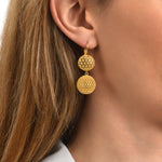 Boucles d'oreilles dormeuses Betty doubles en métal doré ciselé - doré Dore