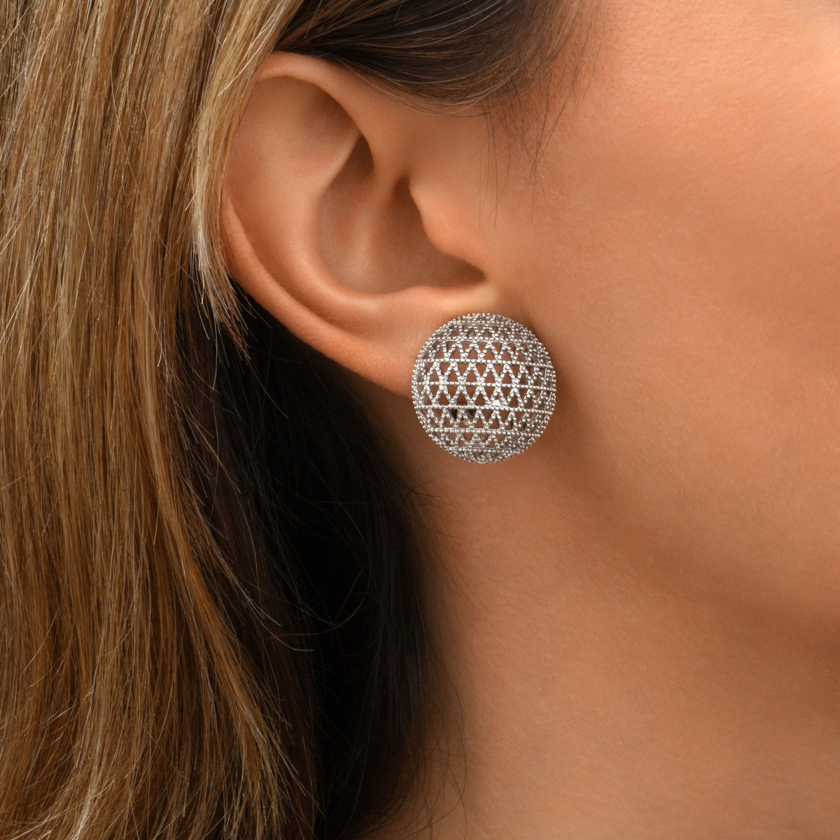 Boucles d'oreilles clips rondes Betty en métal argenté ciselé - argenté Argent