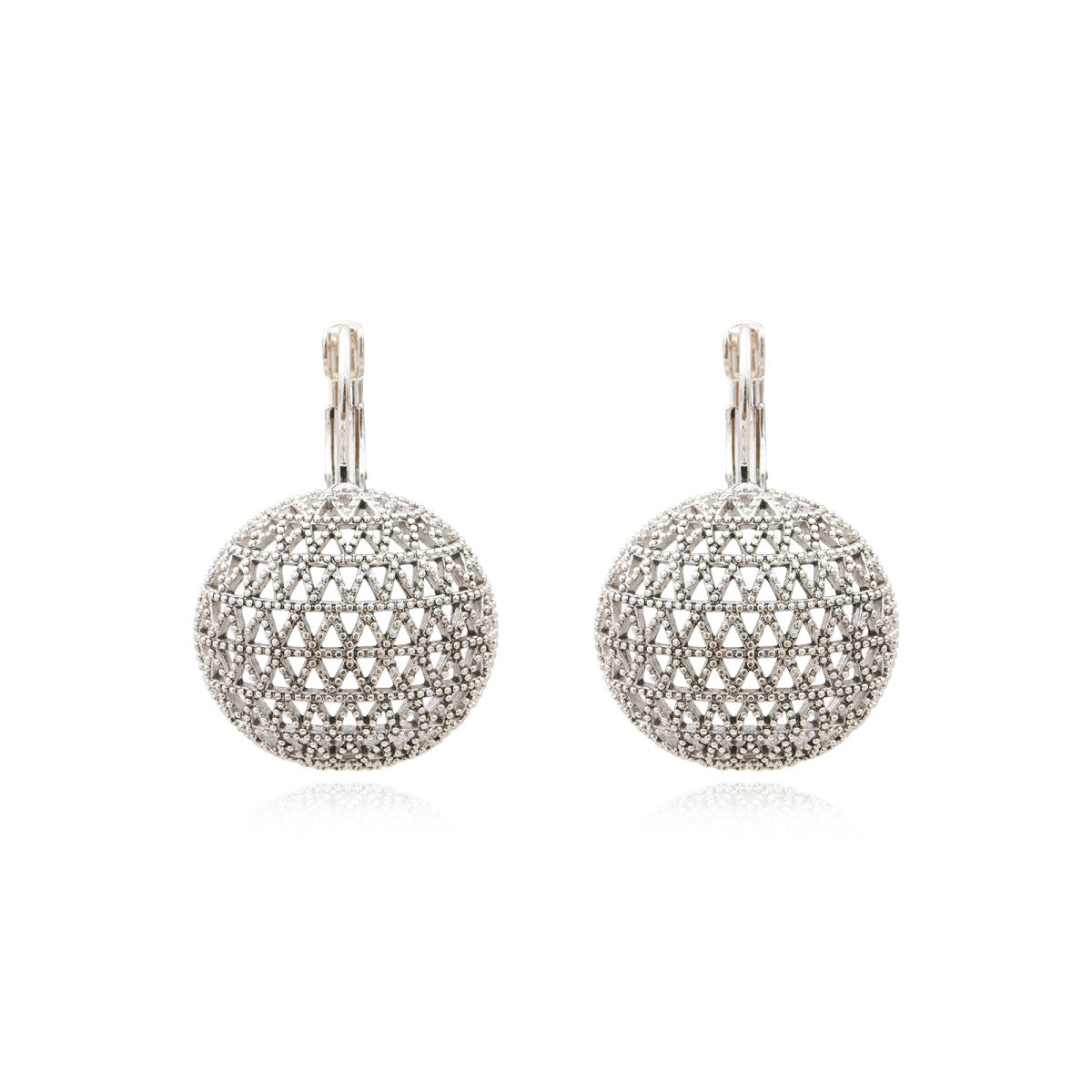 Boucles d'oreilles dormeuses rondes Betty en métal argenté ciselé - argenté Argent