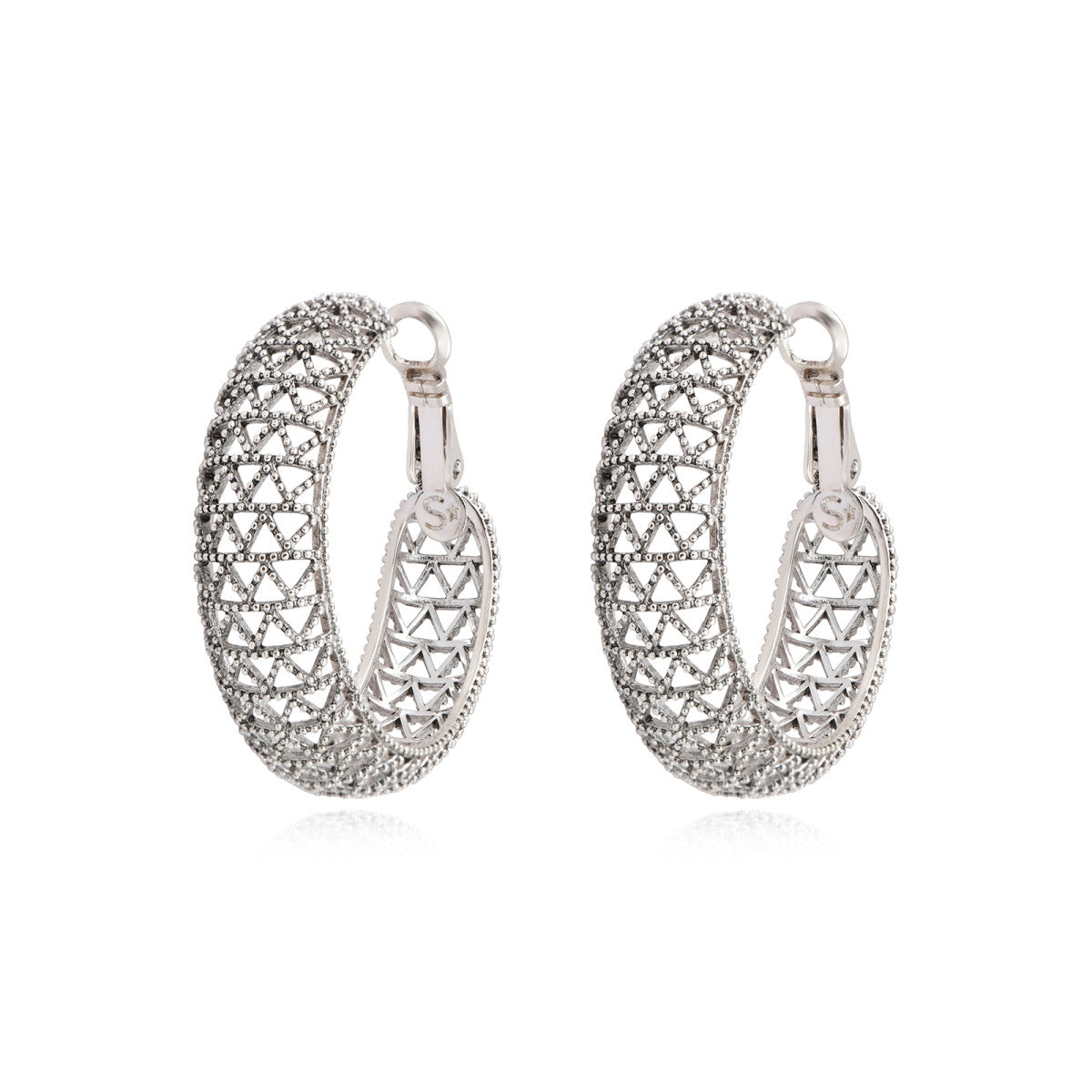 Boucles d'oreilles créoles Betty en métal argenté ciselé - argenté Argent