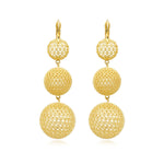 Boucles d'oreilles longues dormeuses Betty en métal doré ciselé - doré Dore