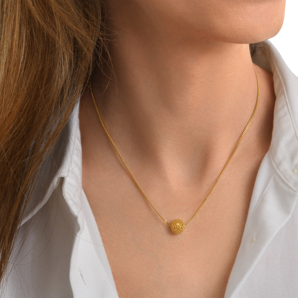 Collier fin petit pendentif Betty en métal doré à l'or fin - doré Dore