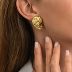 Petites boucles d'oreilles clips Zaza en résine métallisée - doré Dore