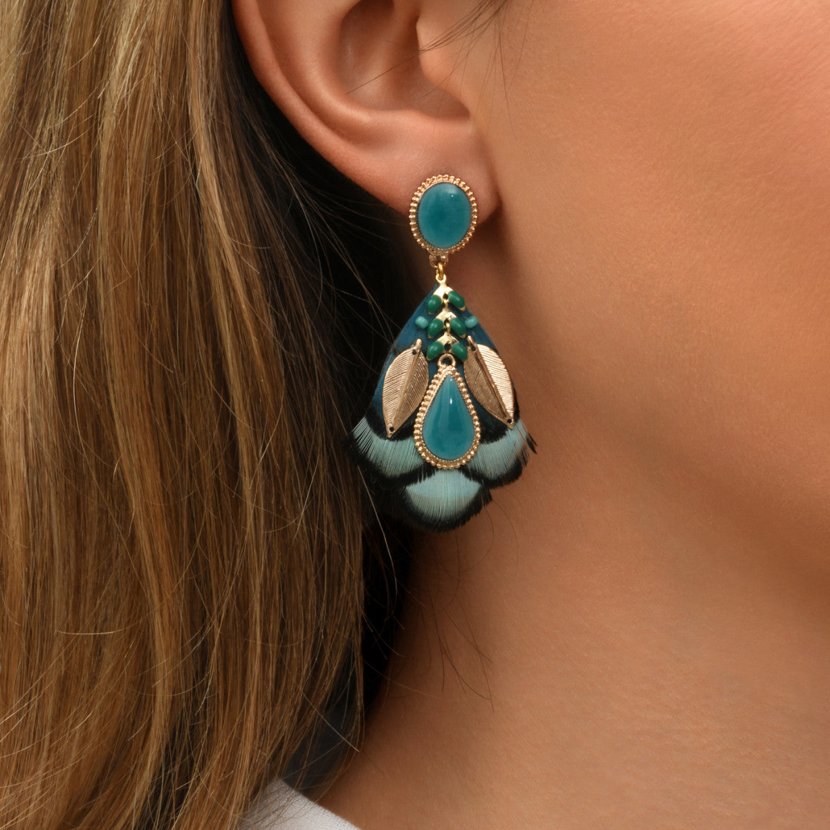 Boucles d'oreilles percées Alizia plumes et émail I bleu Bleu turquoise