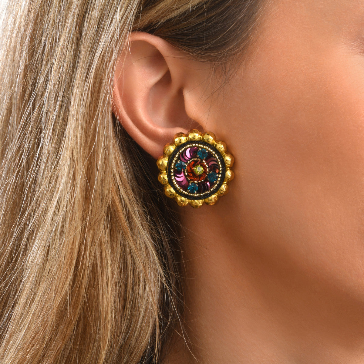 Boucles d'oreilles clips rondes Angèle en résine métallisée et sequins - violet Violet